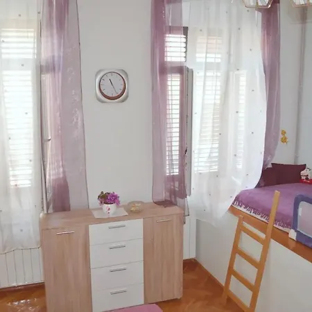 Apartment 17014a